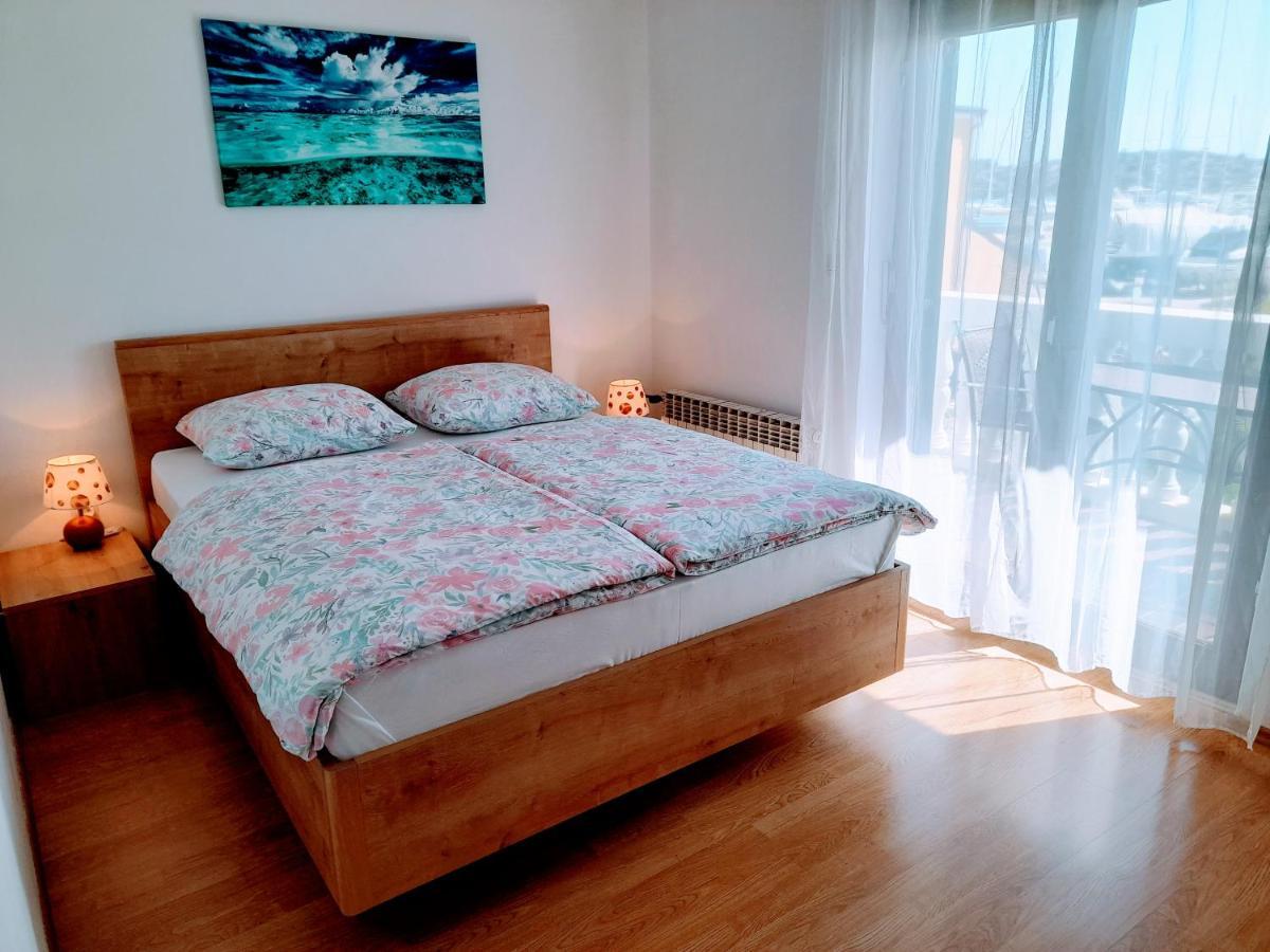 Apartments Tiho&Marija Tribalj Екстериор снимка