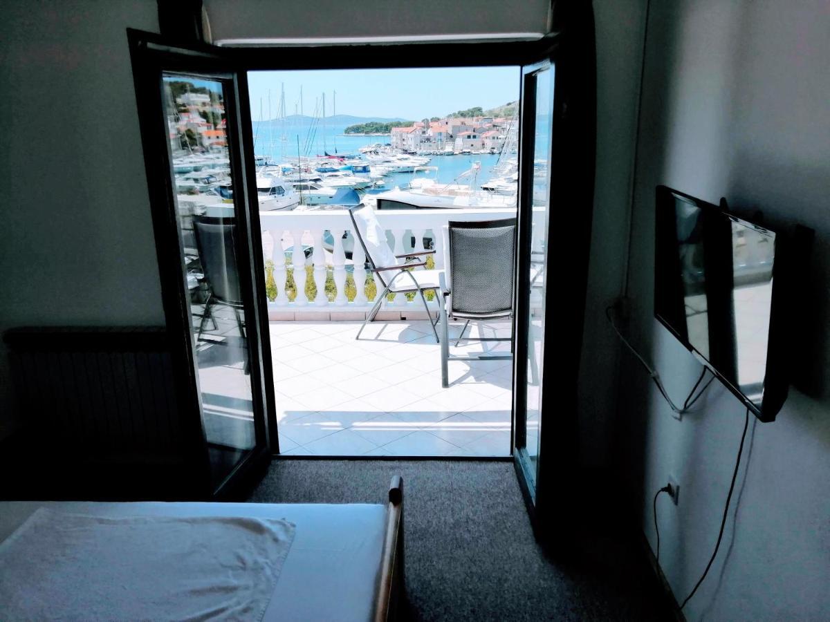 Apartments Tiho&Marija Tribalj Екстериор снимка