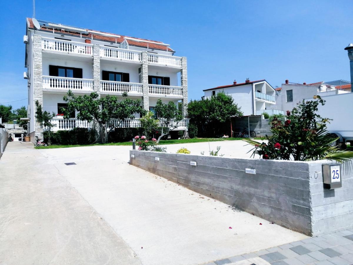Apartments Tiho&Marija Tribalj Екстериор снимка